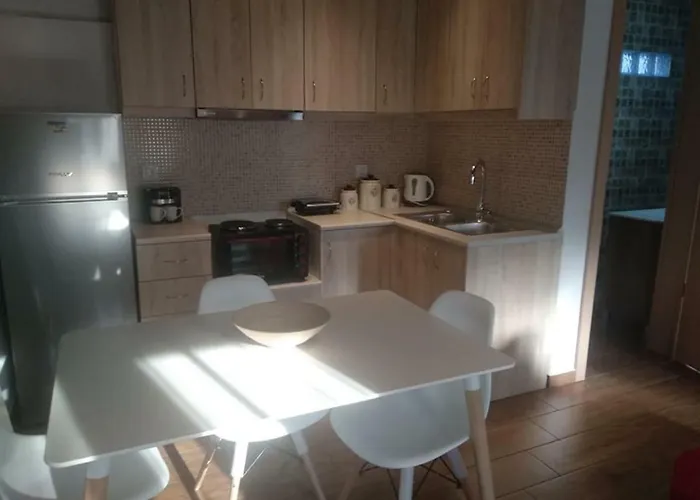 The Little Gem Under The Rocks *